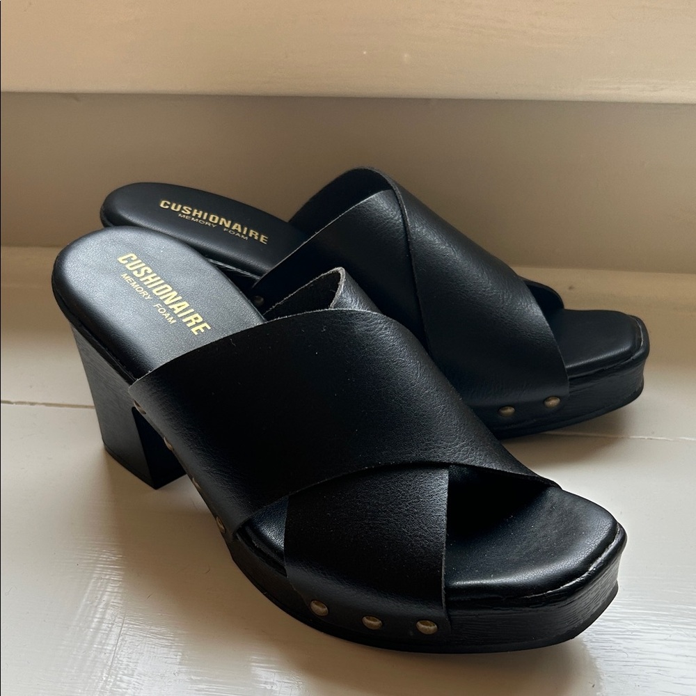 Cushionaire Black Kamari Crossband Platform Mules Sz 8